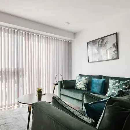 Beautiful 2 Bed In A Converted Mill Διαμέρισμα *