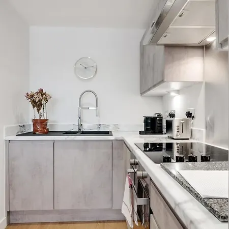 Beautiful 2 Bed In A Converted Mill Διαμέρισμα