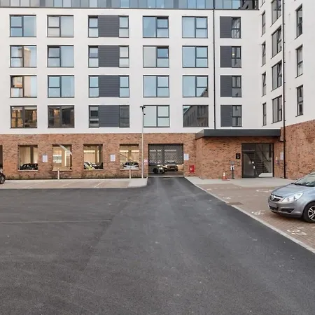 Beautiful 2 Bed In A Converted Mill شقة