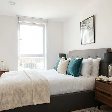 Beautiful 2 Bed In A Converted Mill