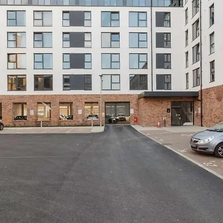 Beautiful 2 Bed In A Converted Mill Leeds (West Yorkshire)