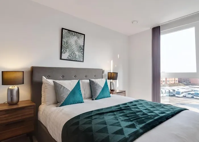 Beautiful 2 Bed In A Converted Mill *