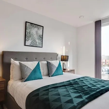 Beautiful 2 Bed In A Converted Mill *