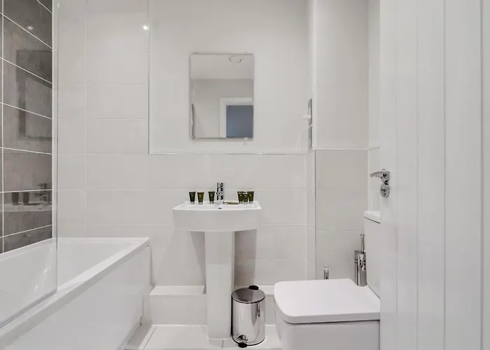 Beautiful 2 Bed In A Converted Mill דירה לידס